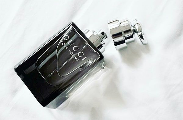 Thiết kế chai nước hoa Gucci Pour Homme 90ml hiện đại, t&aacute;o bạo